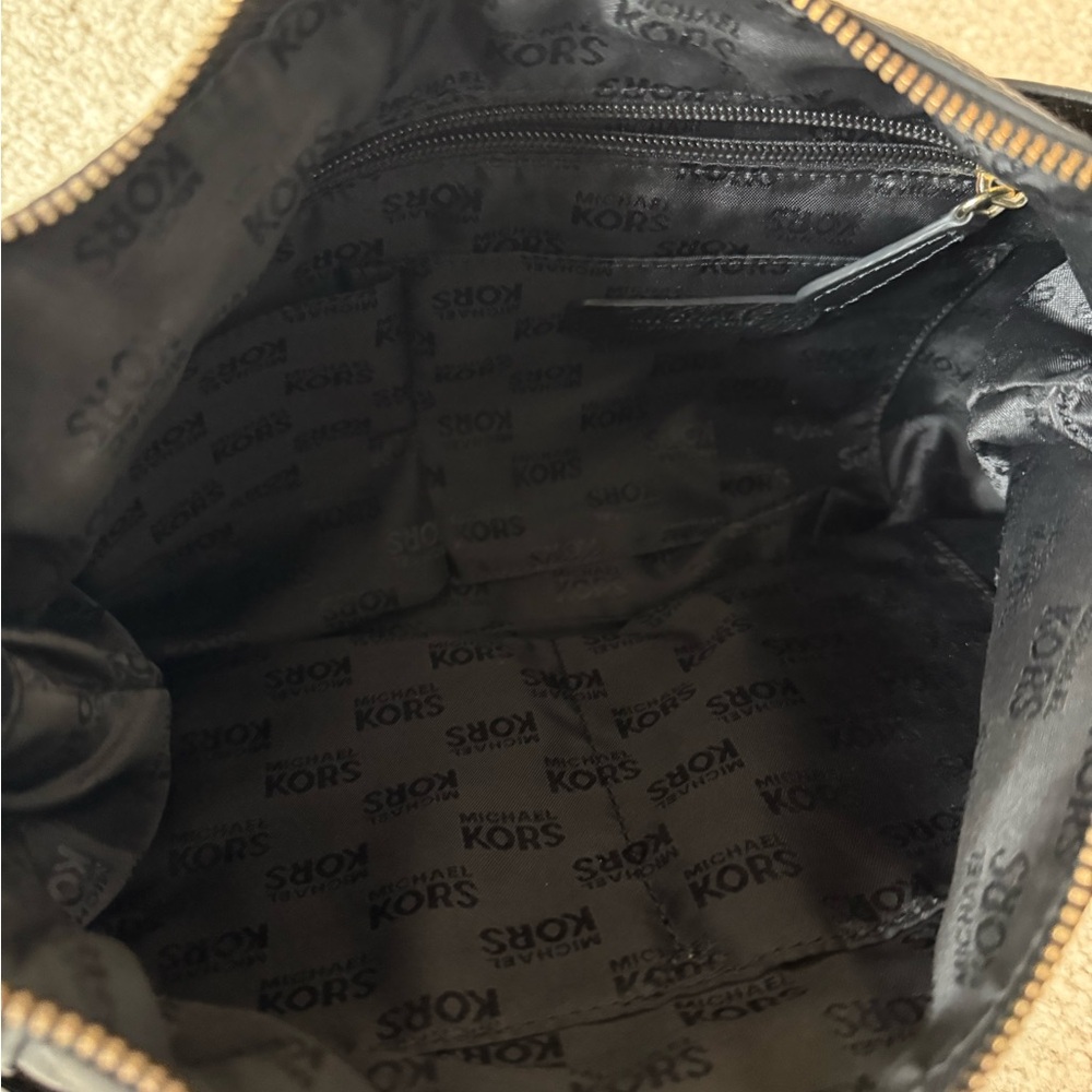Michael Kors Black Leather Shoulder Hobo Bag - Picture 7 of 9